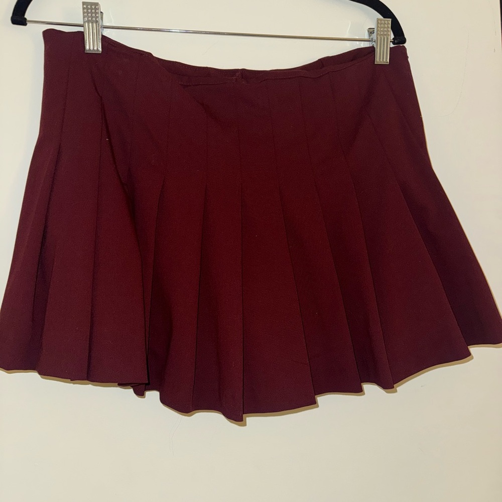 Zara Burgundy Pleated Skort